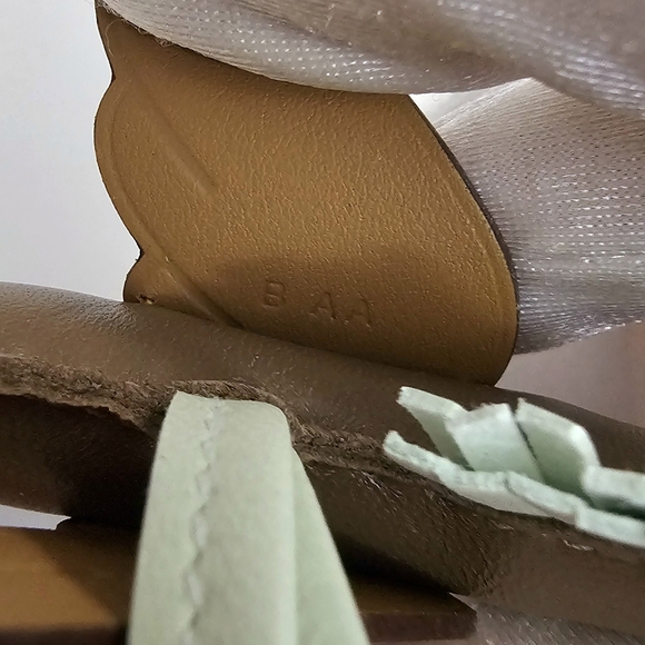 HERMES PEGASE PEGASUS Wing Rodeo Bag Charm Etoupe Vert Biscuit Authentic Sz. PM - Picture 4 of 5